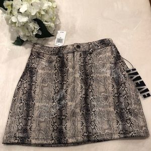 NWT Hyfve Python Print Skirt, Size XS